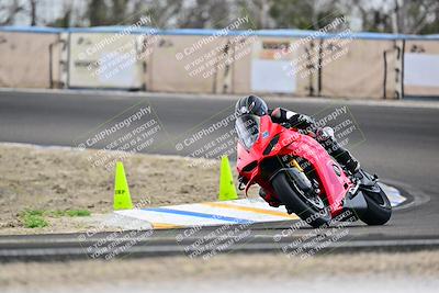 media/Apr-18-2025-TrackDaz (Fri) [[45f5874c44]]/B Group/Session 4 (Turn 6 - Outside)/